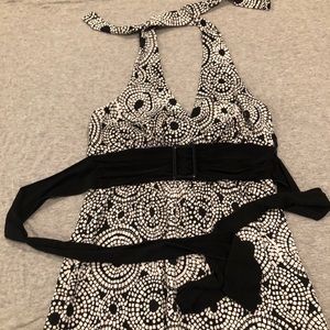 Black and white top.